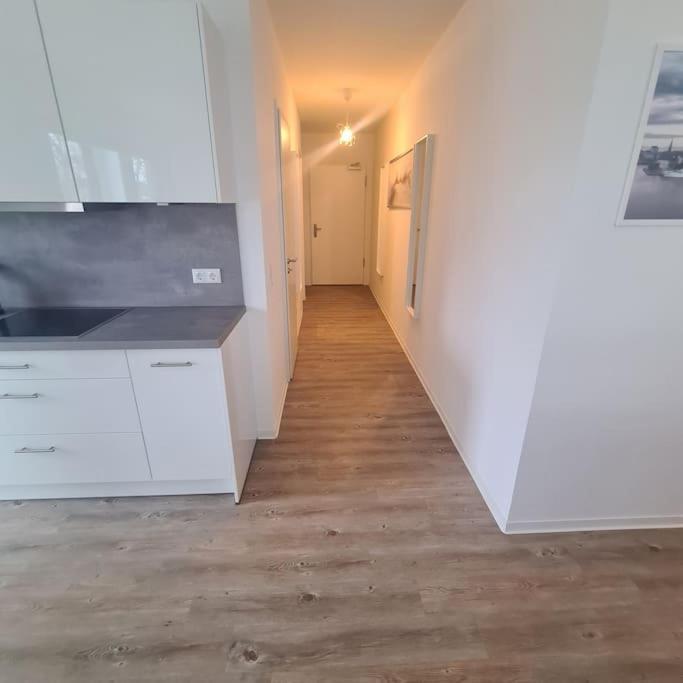 Bookandstay24 Hanau Ferienwohnung Mit Kueche, Balkon Und Parkplatz Exterior foto